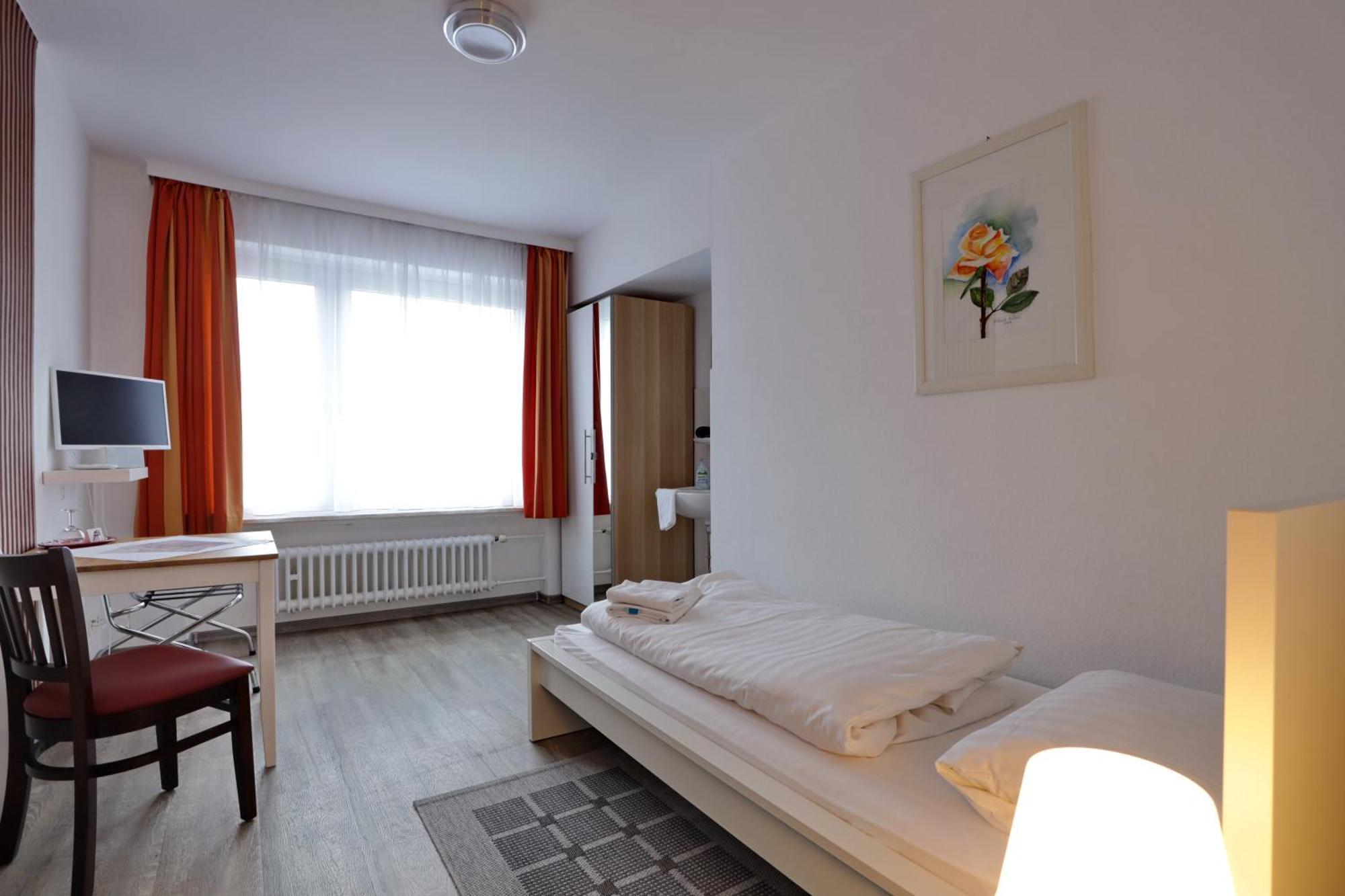 Hotel Am Park Braunschweig Luaran gambar
