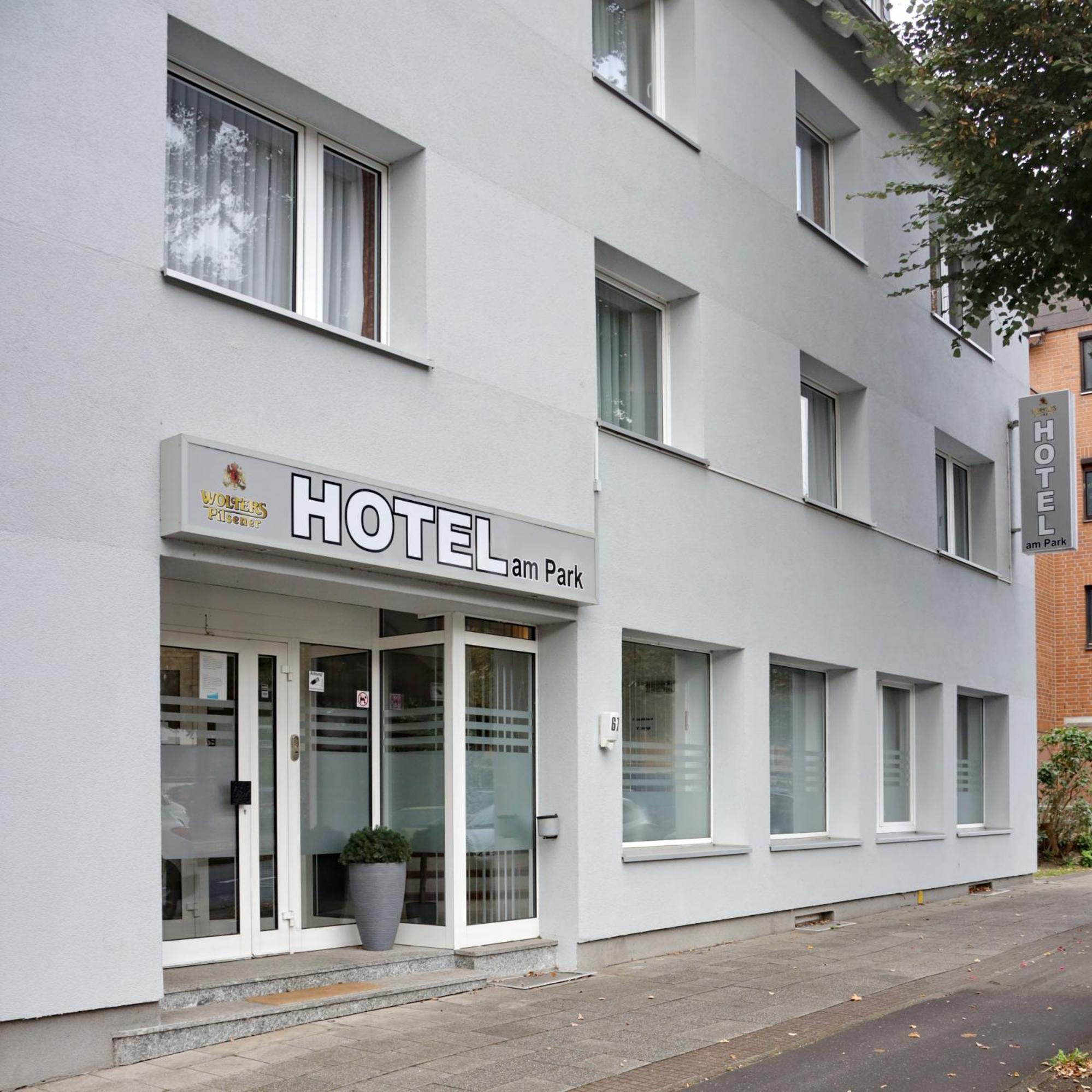 Hotel Am Park Braunschweig Luaran gambar